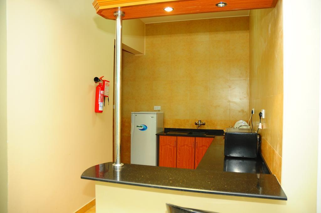 Al Faisal Hotel Suites Sur Cameră foto