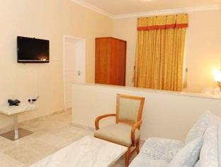 Al Faisal Hotel Suites Sur Exterior foto